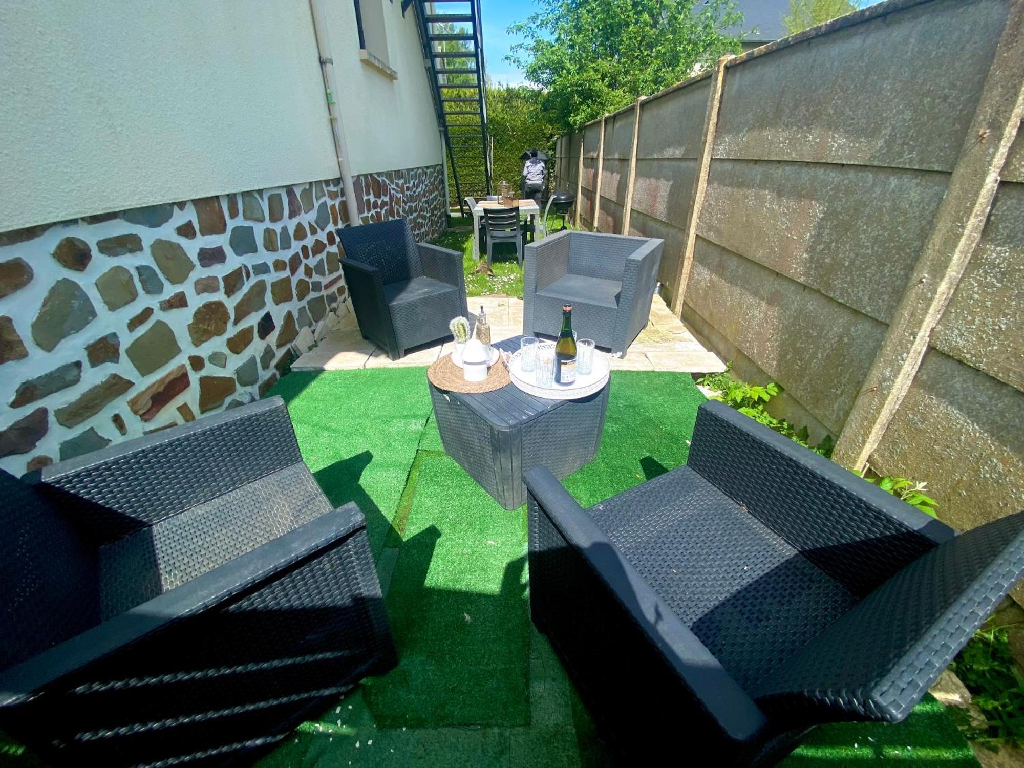 Une Ambiance Cosy Avec Jardin Privatif Nassandres Dış mekan fotoğraf